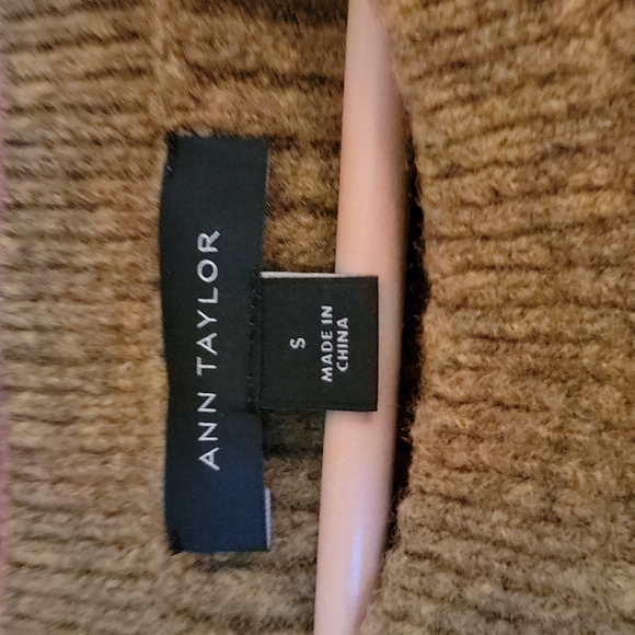 Cozy Sweater Fall/Winter - Picture 2 of 9